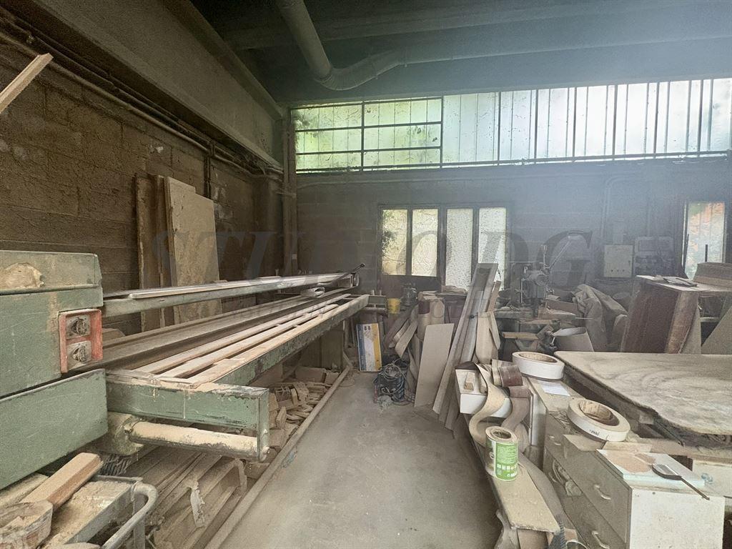 Vendita Capannone, Cesano Maderno Vendita Capannone, Cesano Maderno foto