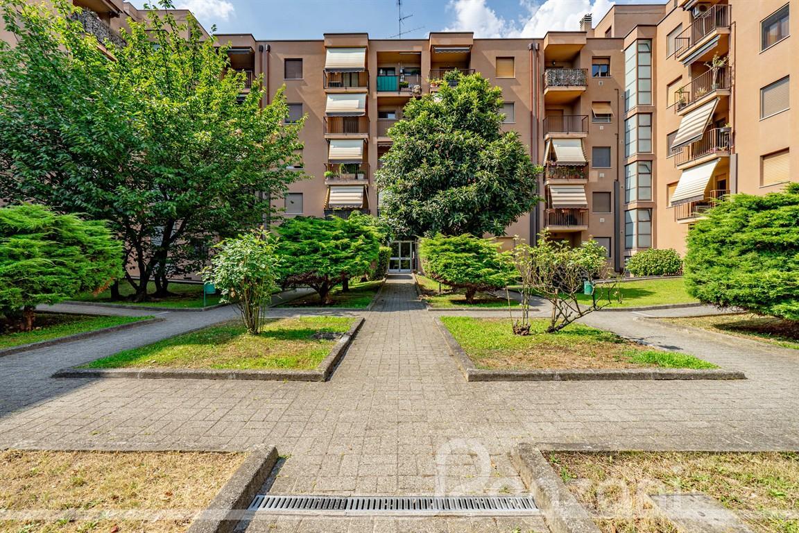 Vendita Appartamento, Bareggio foto