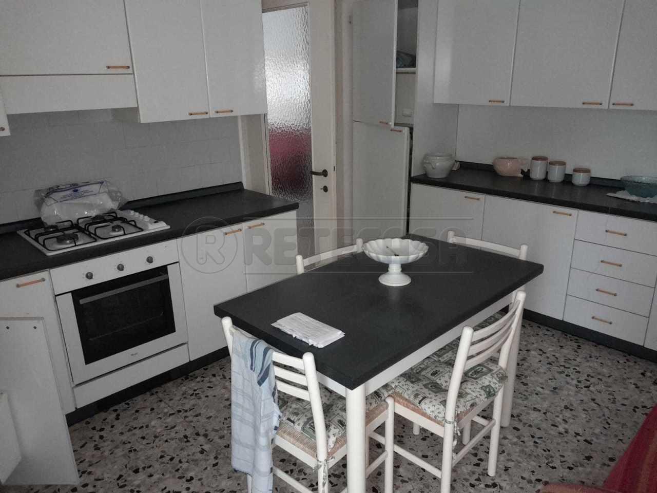 Vendita Trivani, Crema foto
