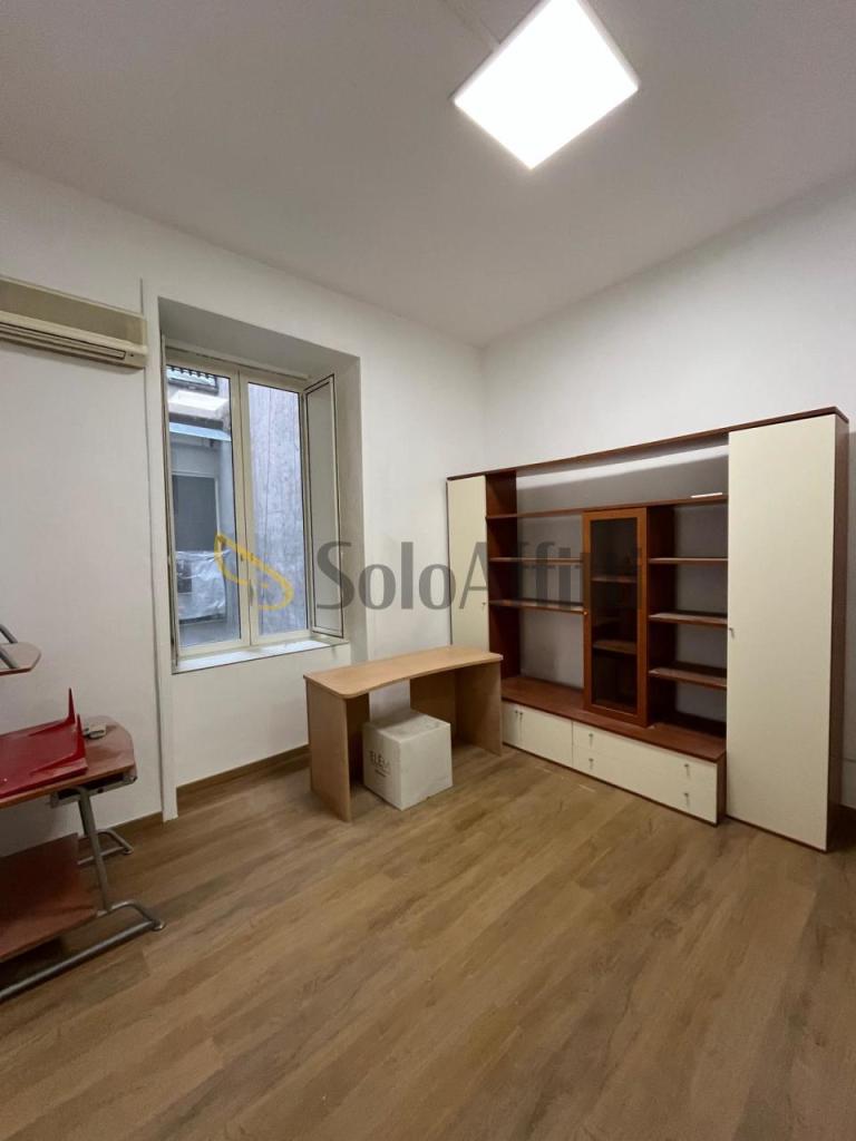 Affitto Trivani, Napoli foto