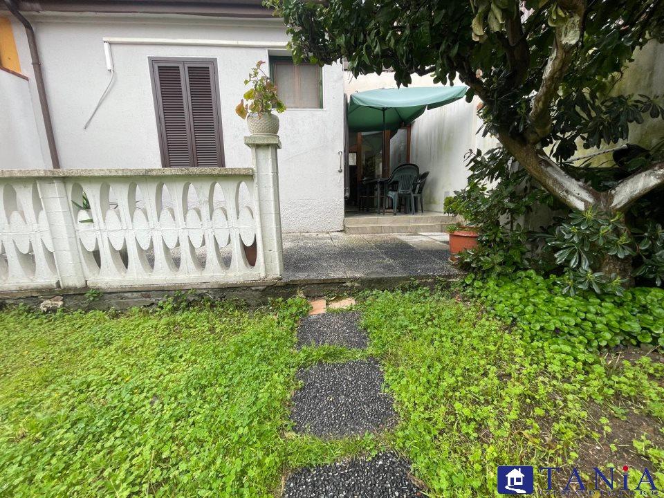 Vendita Trivani, Carrara foto