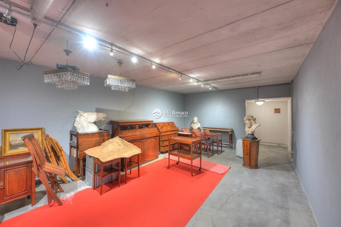 Vendita Magazzino, Roe Volciano Vendita Magazzino, Roe Volciano foto