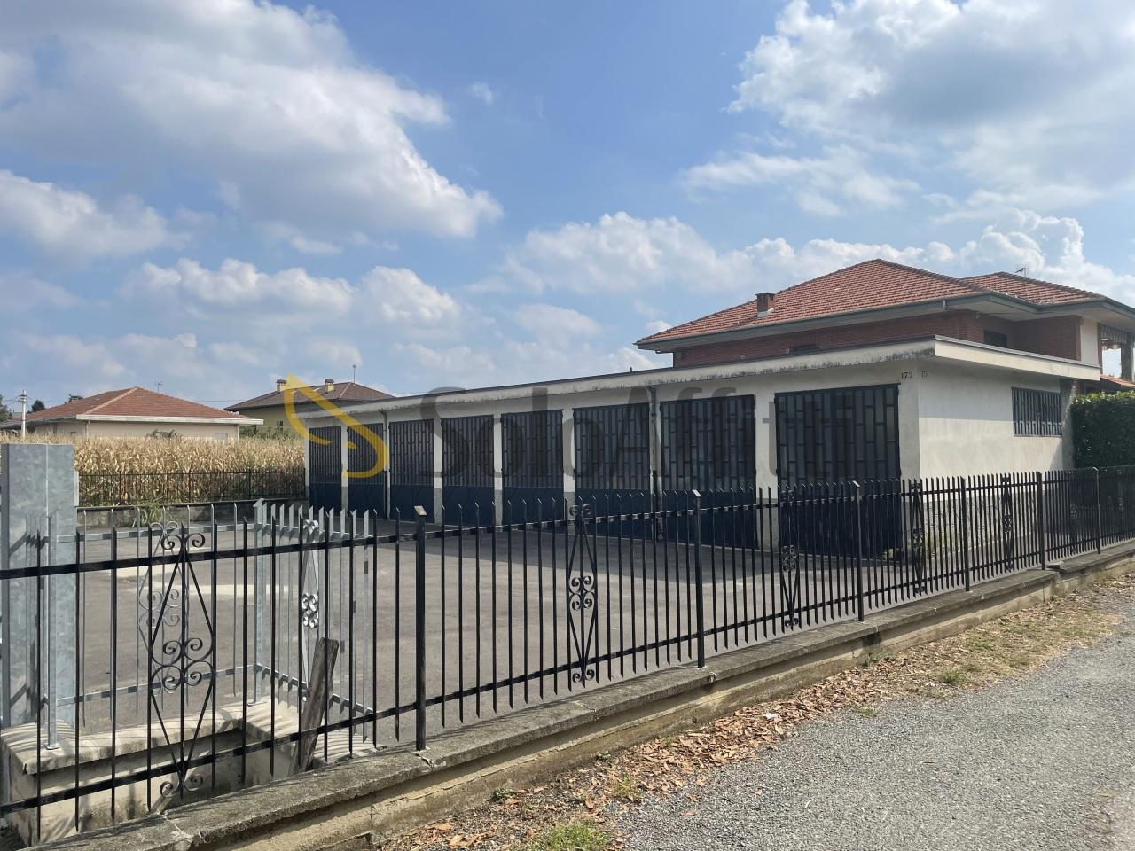 Affitto Monovano, Nole foto