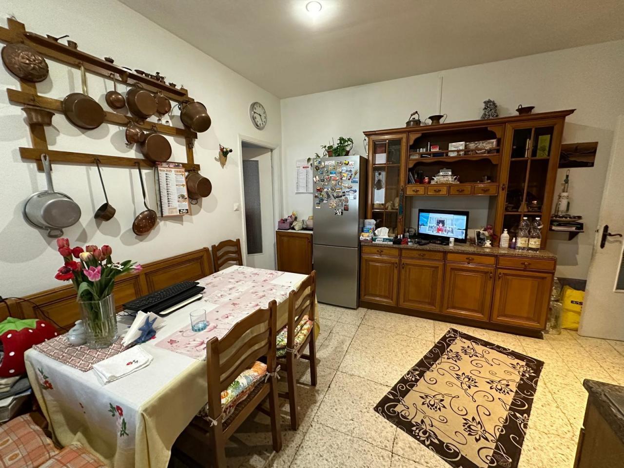 Vendita Trivani, Carrara foto