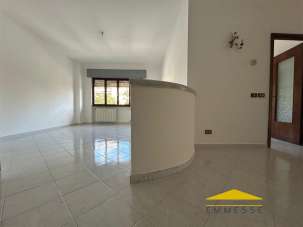 Vendita Pentavani, Carrara