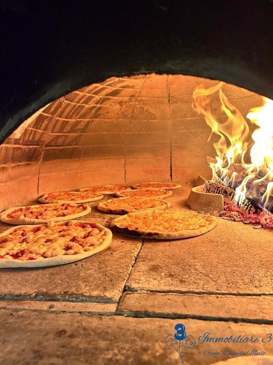 Vendita Quadrivani, Albenga foto