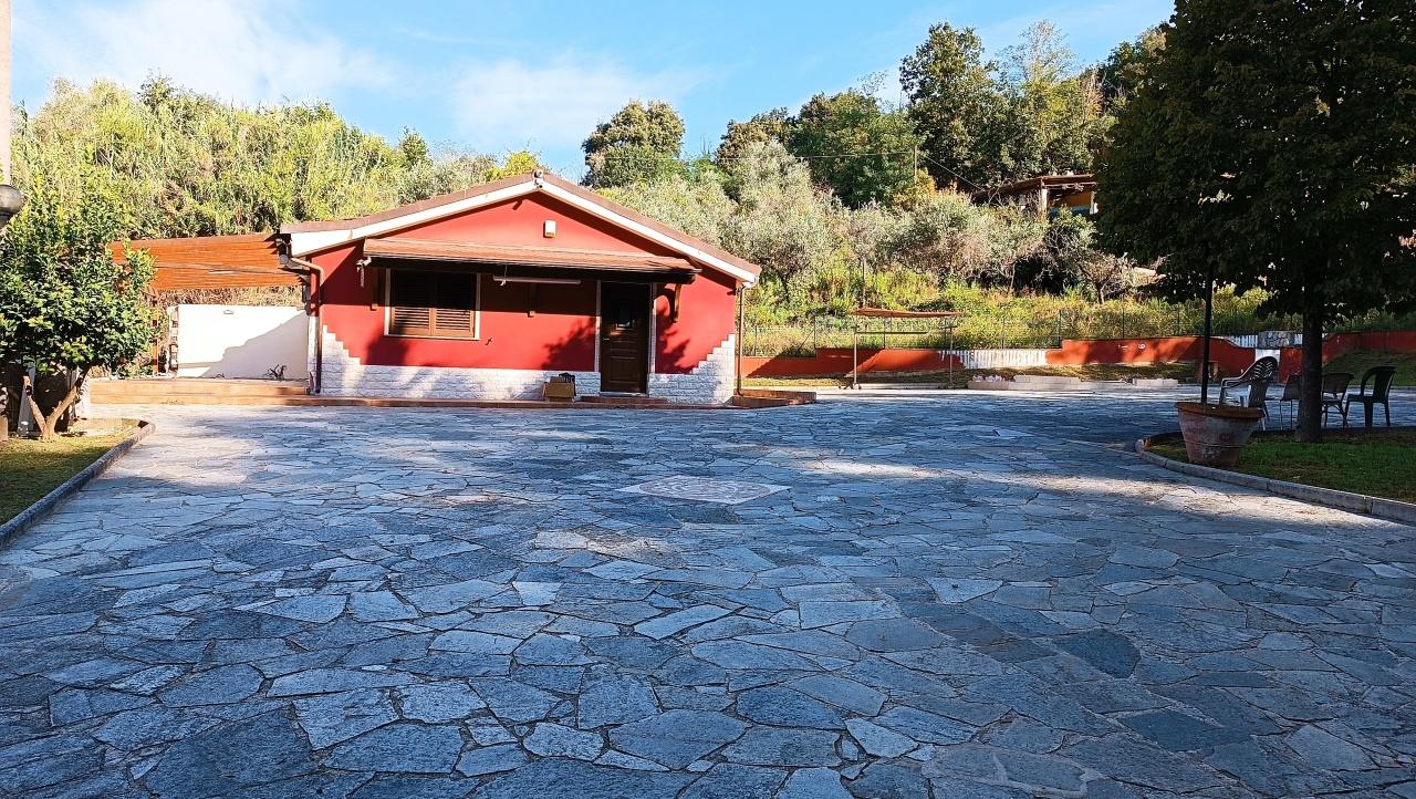 Vendita Quadrivani, Sarzana Vendita Quadrivani, Sarzana foto