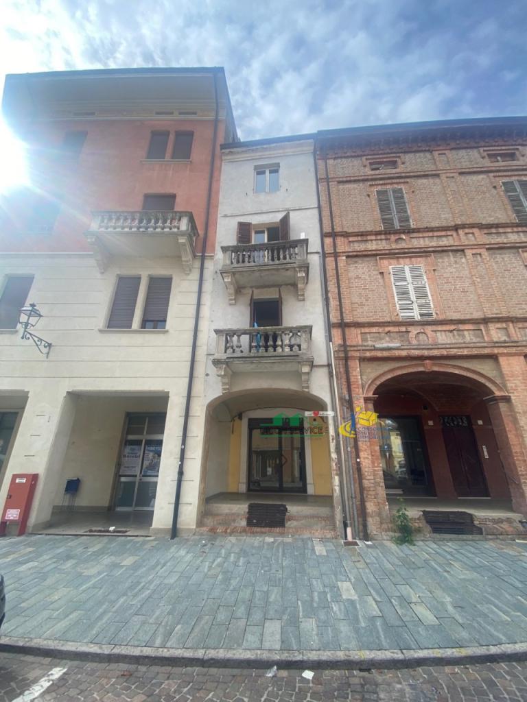 Vendita Monovano, Noceto foto