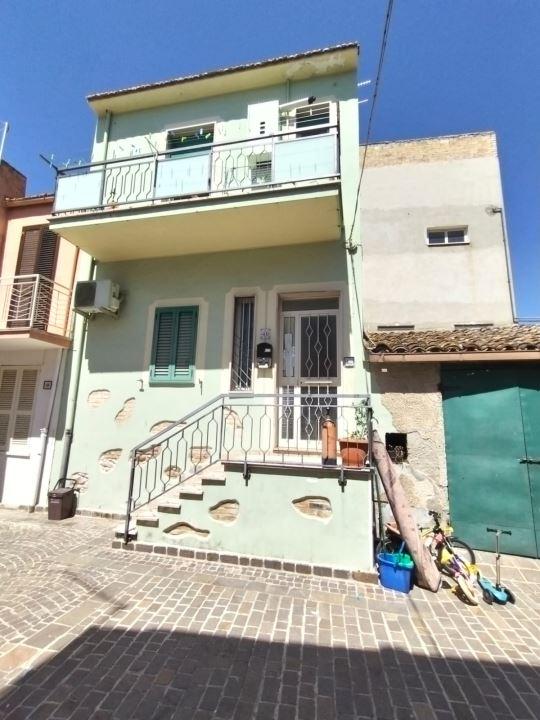 Vendita Pentavani, Cepagatti foto