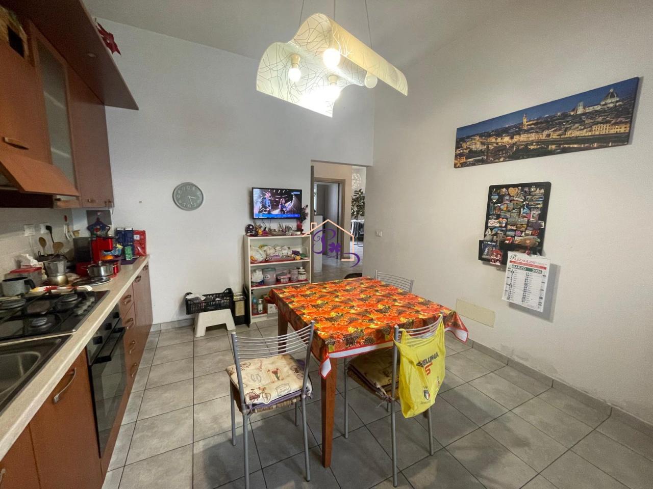Venta Multivani, Prato foto