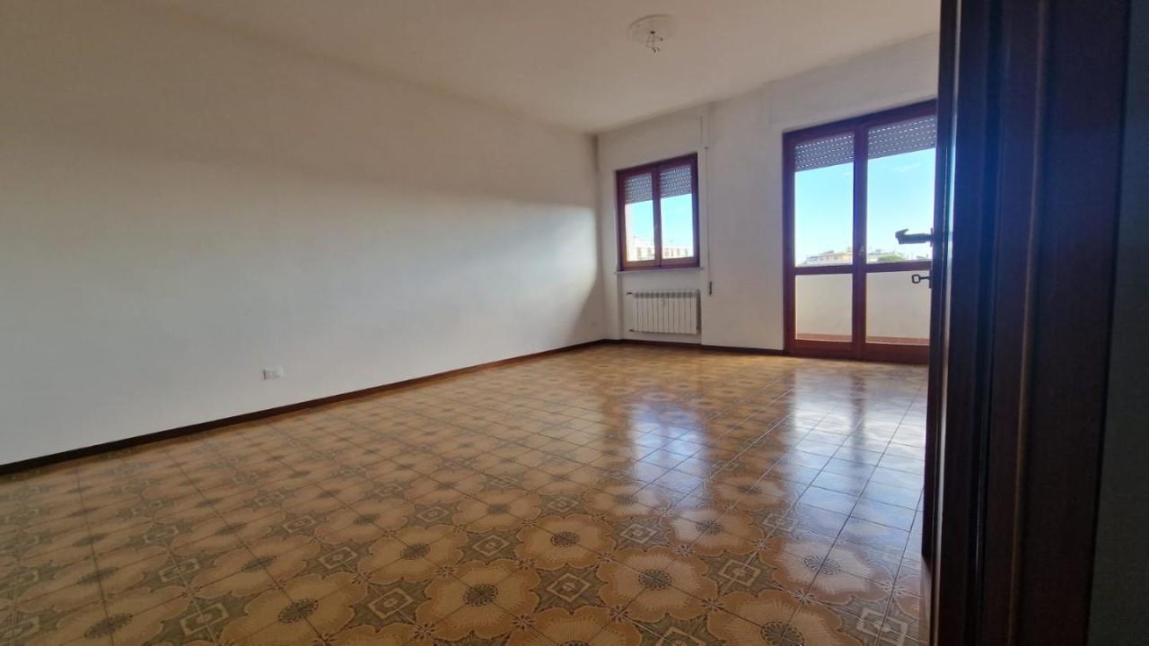 Vendita Quadrivani, Carrara foto
