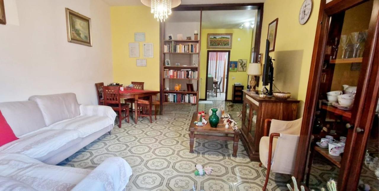 Vendita Quadrivani, Carrara foto
