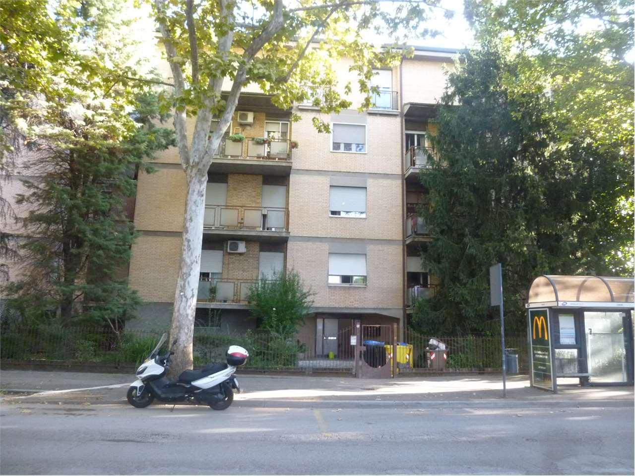 Affitto affitto, Forli foto
