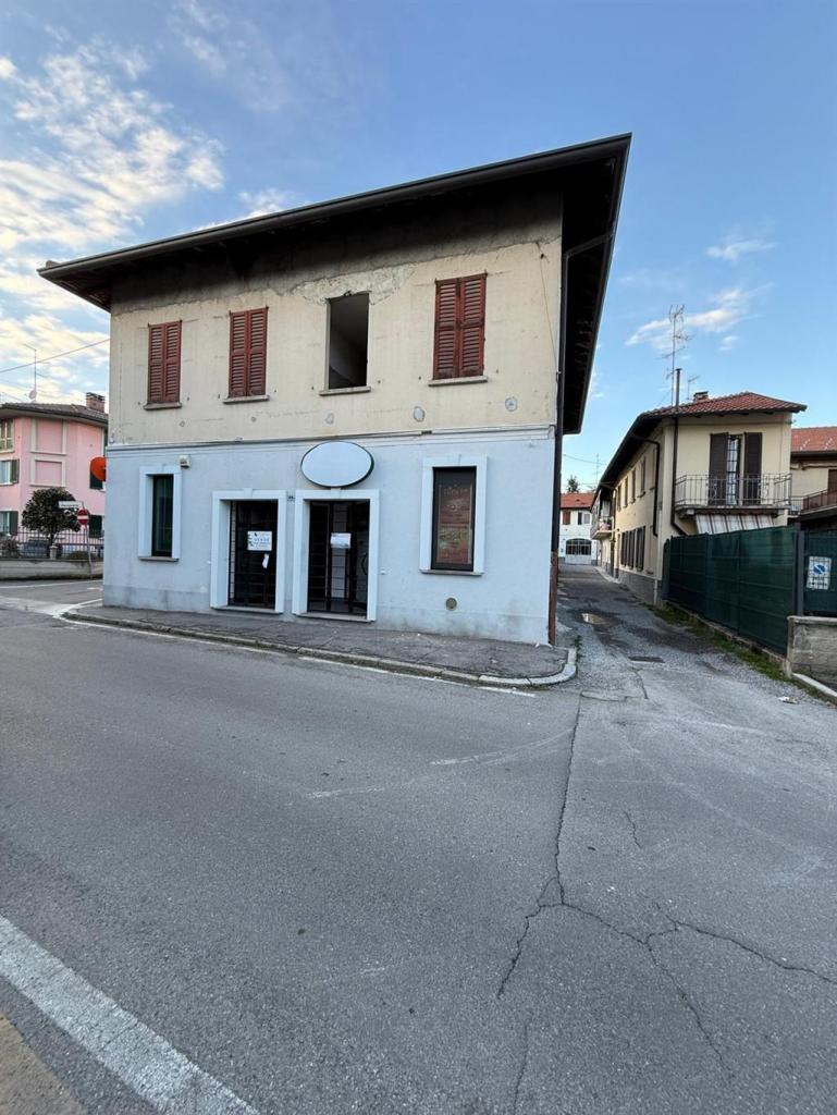 Vendita Negozio, Rovellasca foto