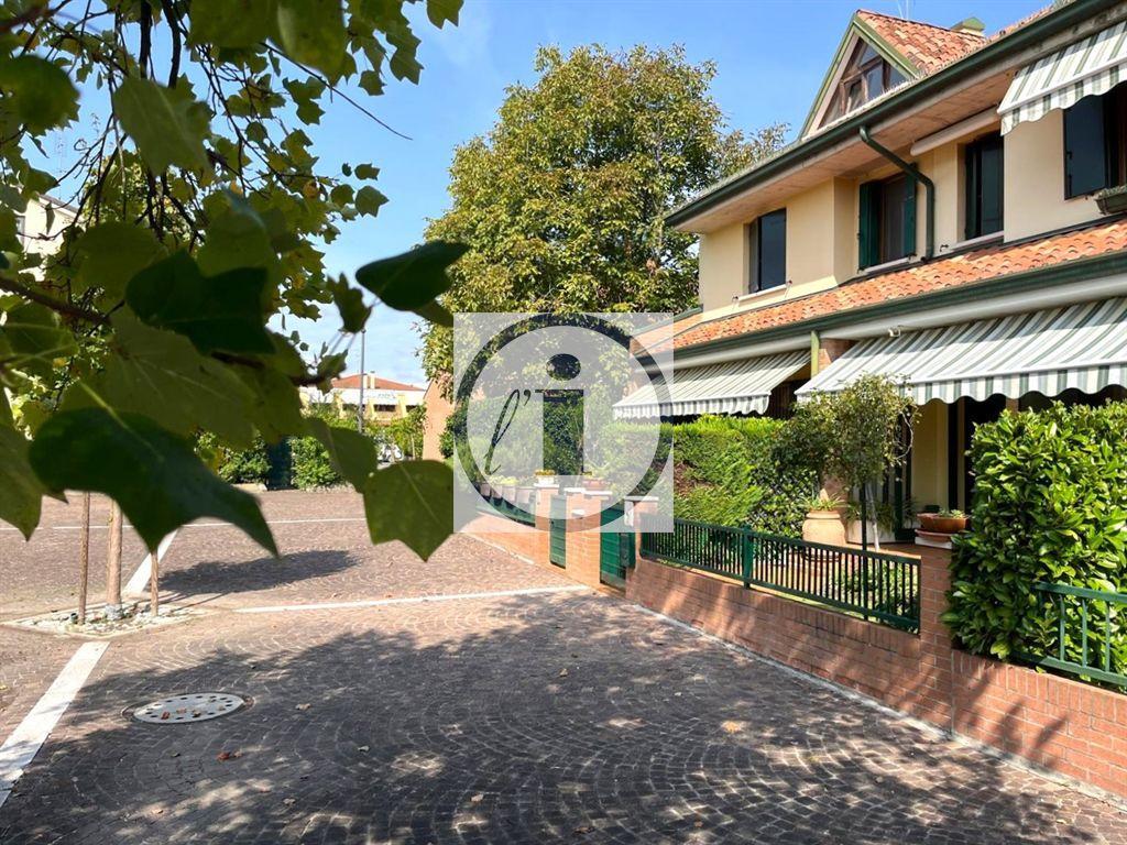Vendita Villa a schiera, Padova Vendita Villa a schiera, Padova foto