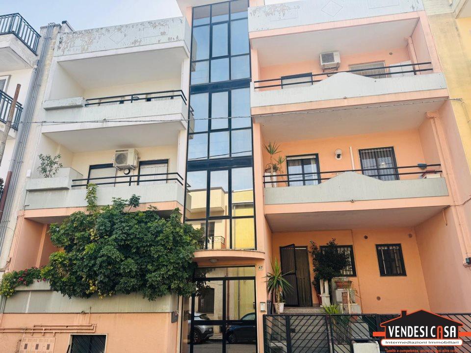 Verkauf Appartamento, Adelfia foto