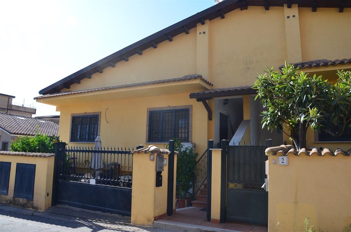 Vendita Appartamento, Roma foto