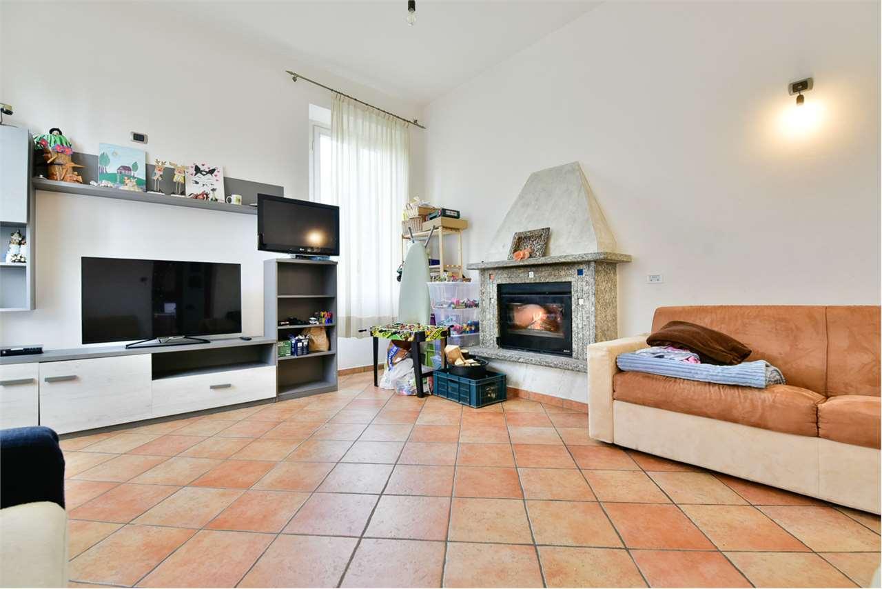 Vendita vendita, Inverigo foto