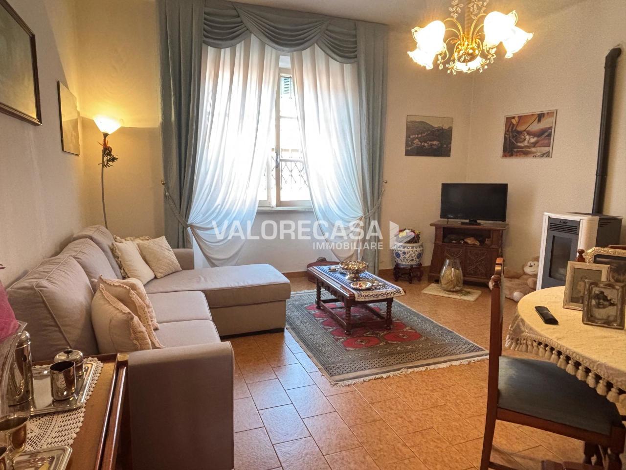 Vendita Quadrivani, Carrara Vendita Quadrivani, Carrara foto