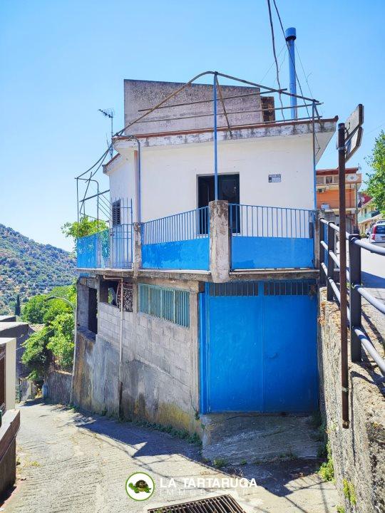 Vendita Pentavani, Santa Teresa di Riva foto