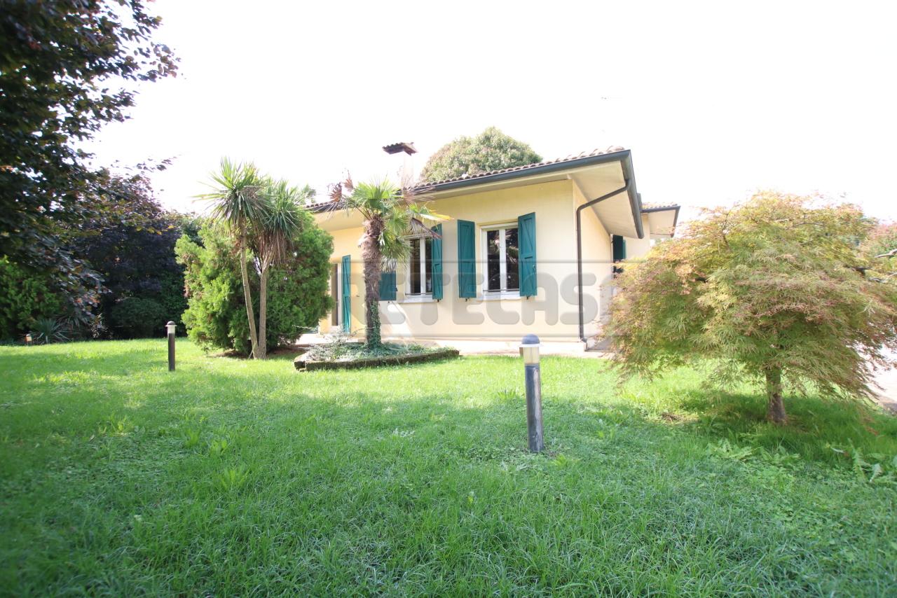 Vendita Multivani, Sossano foto