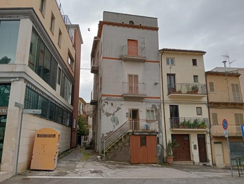Vendita Casa indipendente, Gissi foto