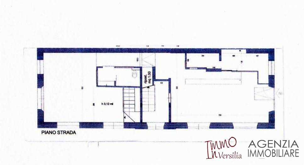 Venta Dos habitaciones, Viareggio foto