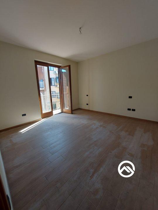 Vendita Pentavani, Caivano foto