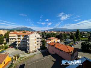 Vendita Pentavani, Ivrea