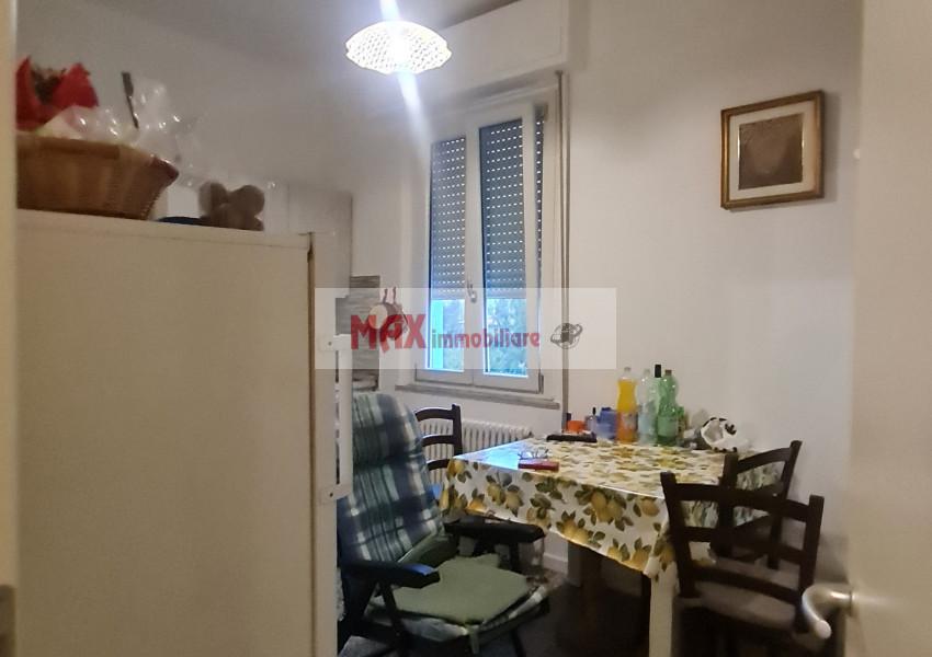 Vendita Trivani, Pesaro foto