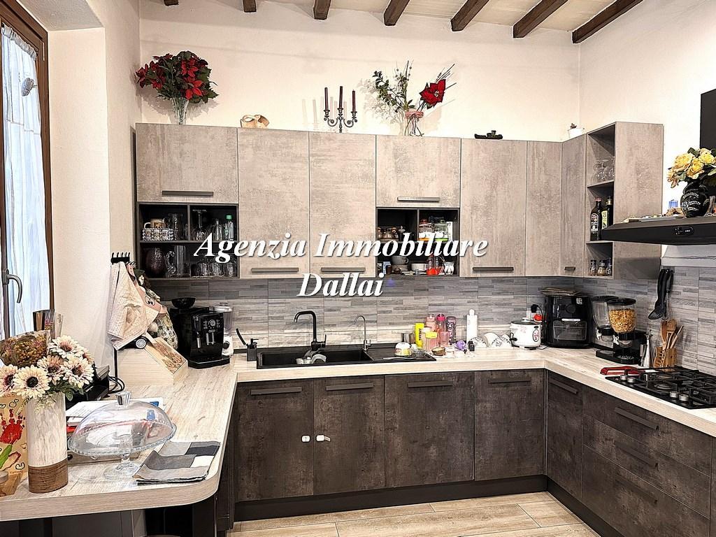 Vendita Casa Indipendente, Borgo San Lorenzo foto