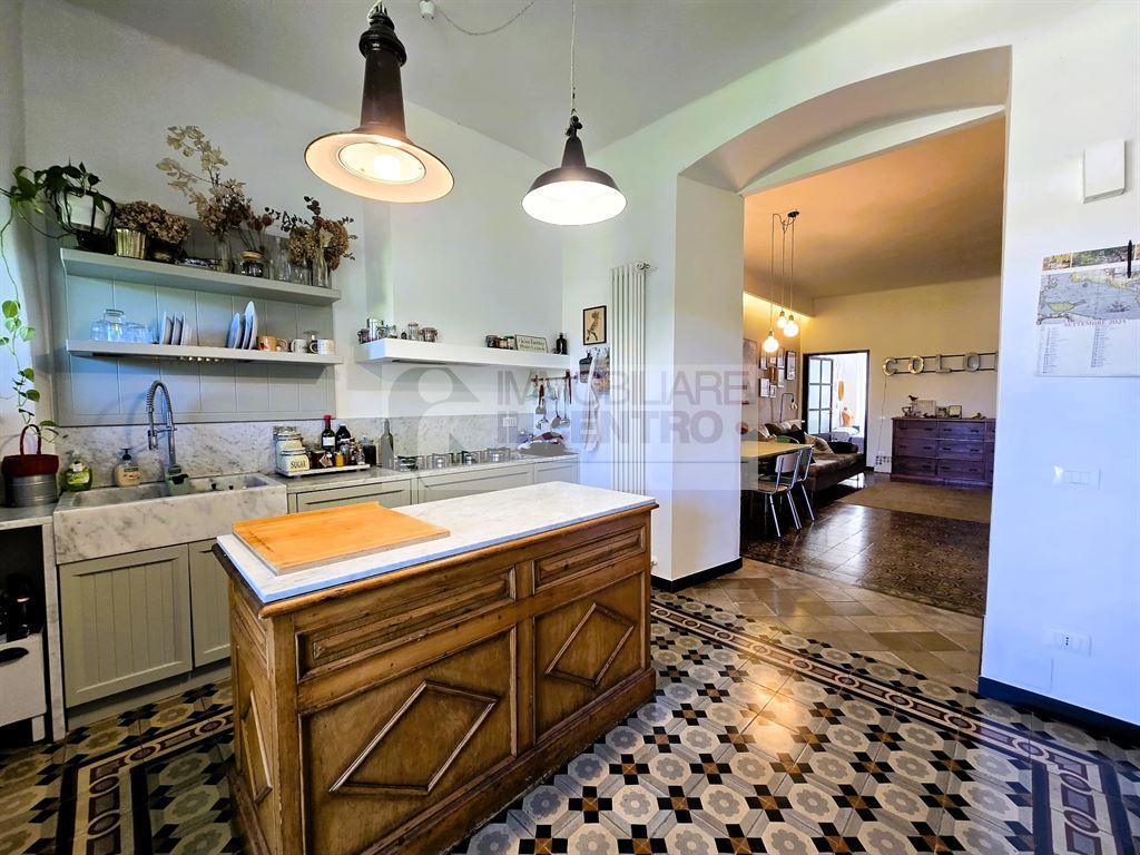 Vendita Appartamento, Sarzana foto