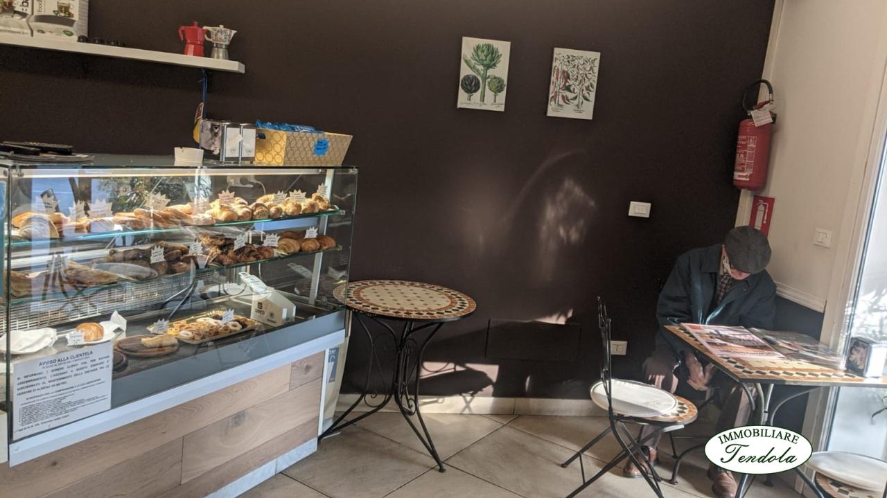 Vendita Attività commerciale, Carrara foto