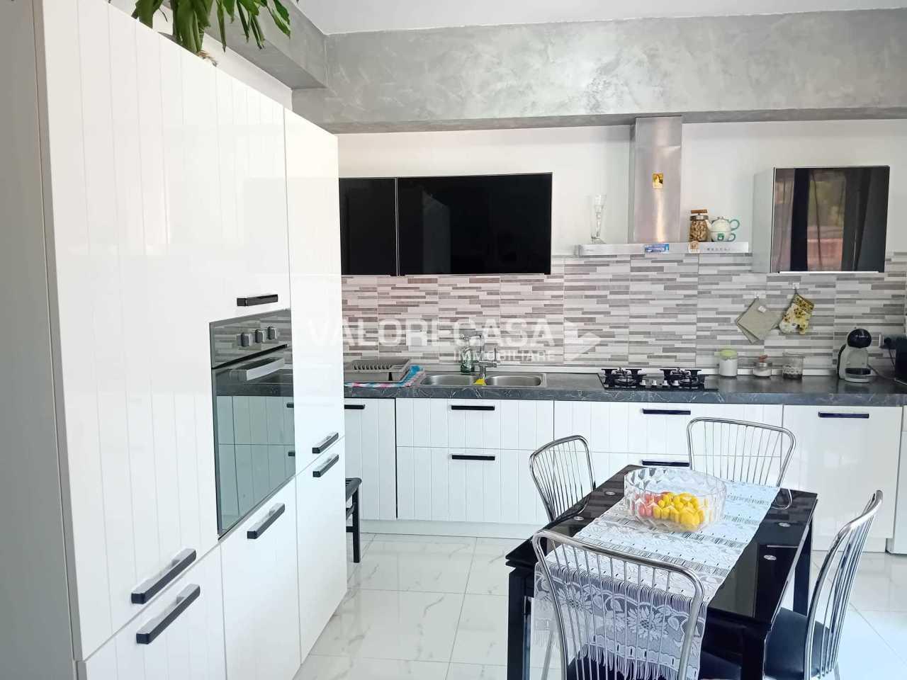 Vendita Bivani, Carrara foto