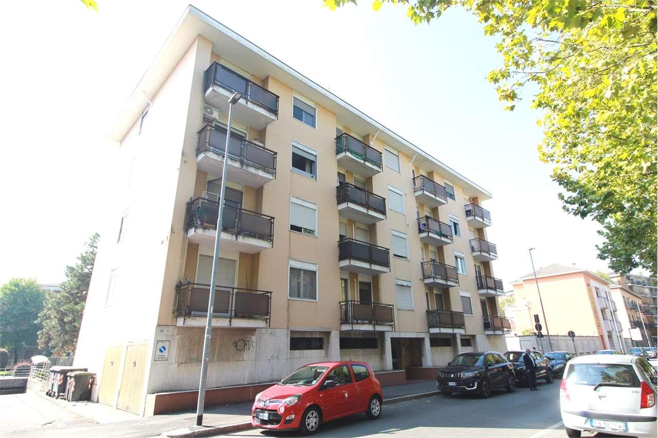 Venta vendita, Novara foto