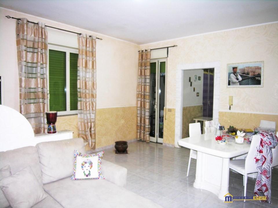 Vendita Quadrivani, Pachino foto