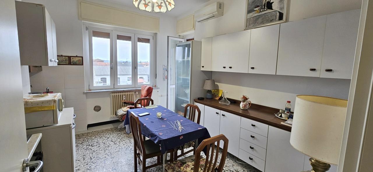 Vendita Trivani, Crescentino foto