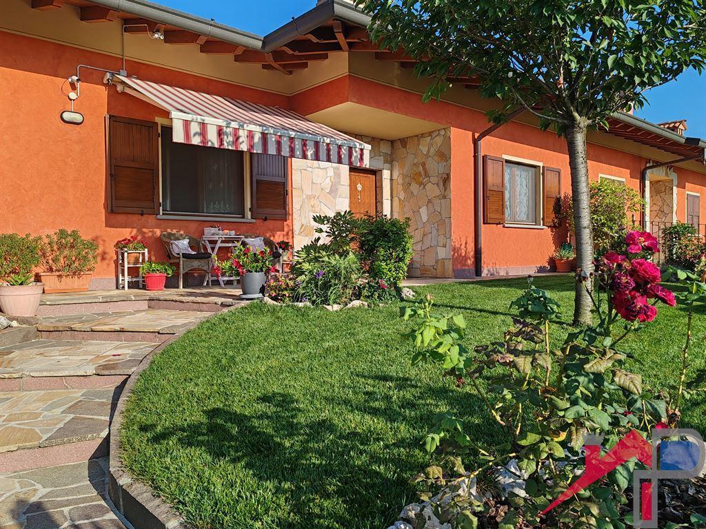 Vendita Villa bifamiliare, Mornico al Serio foto