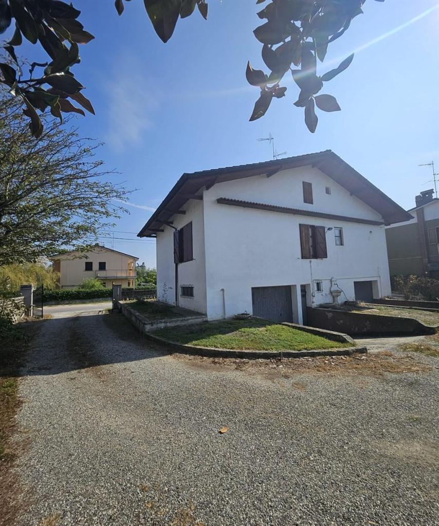 Vendita Casa Indipendente, Badia Pavese foto