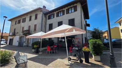 Nuda proprietà nuda proprietà, Lomazzo