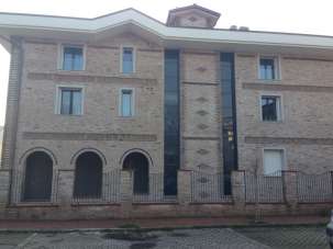 Affitto Bivani, Lissone