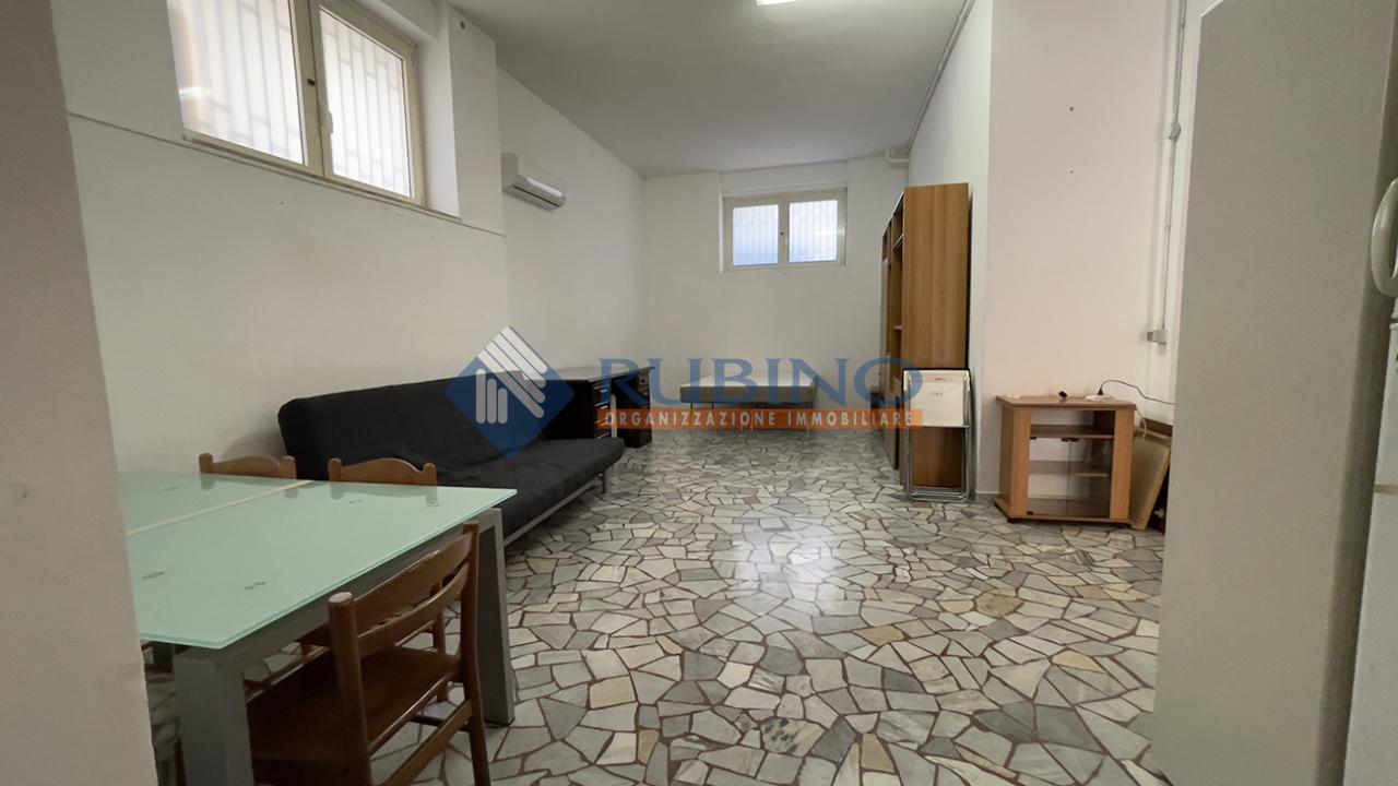 Affitto Bivani, Bari foto