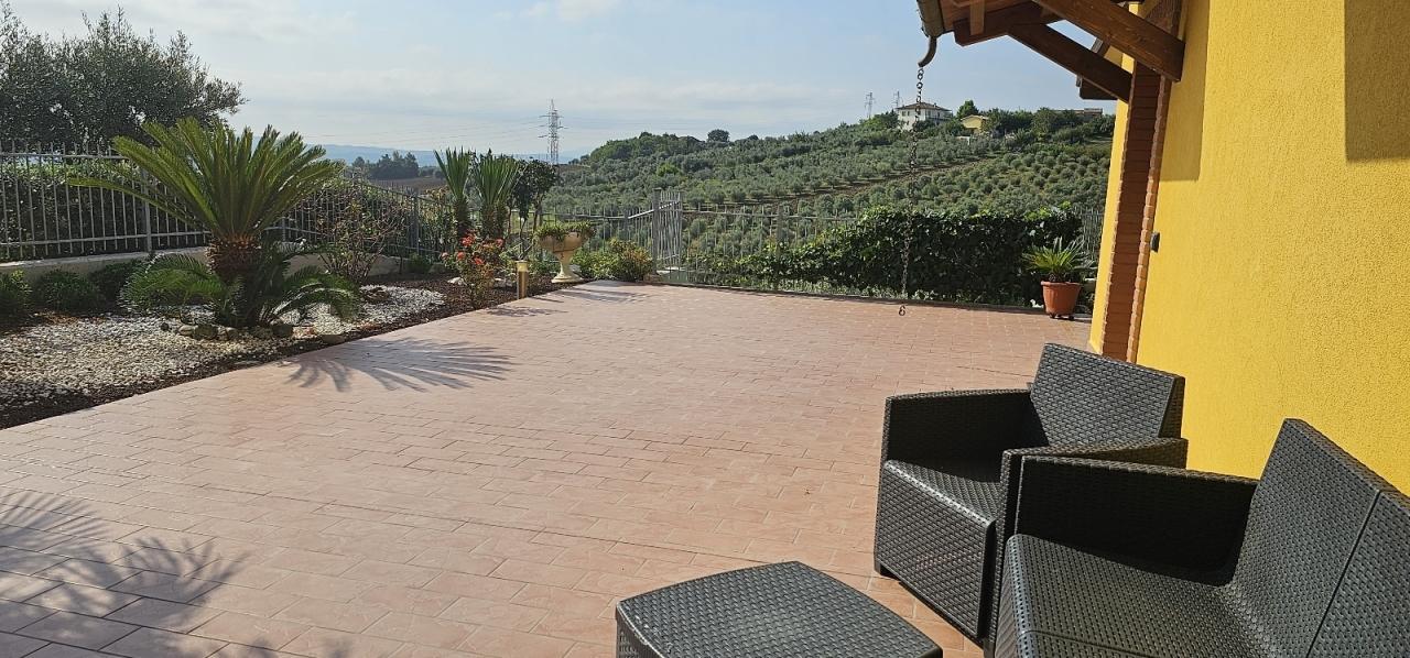 Vendita Pentavani, Monsano Vendita Pentavani, Monsano foto