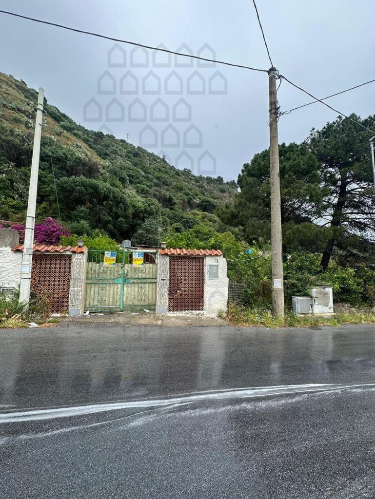 Vendita Trivani, Messina foto