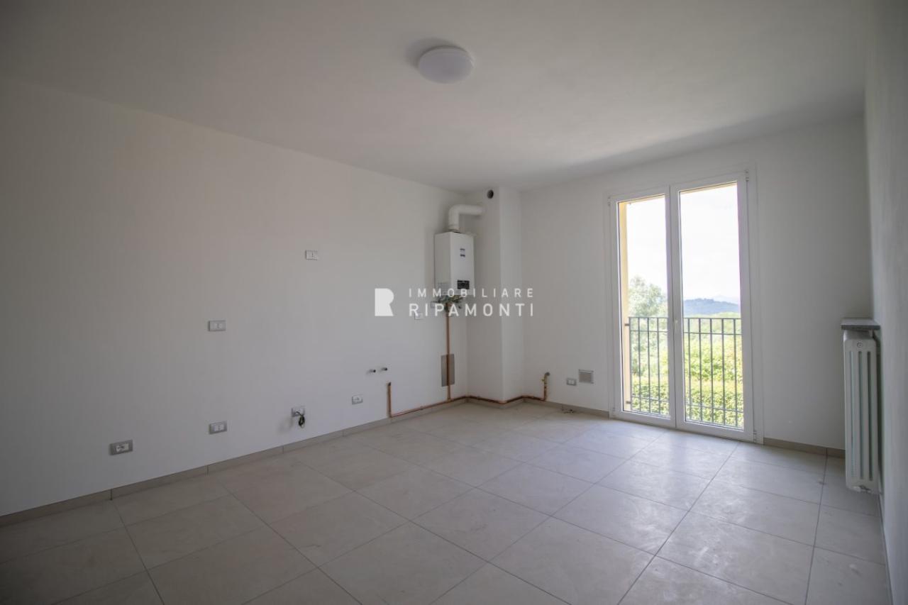Affitto Bivani, Ello foto
