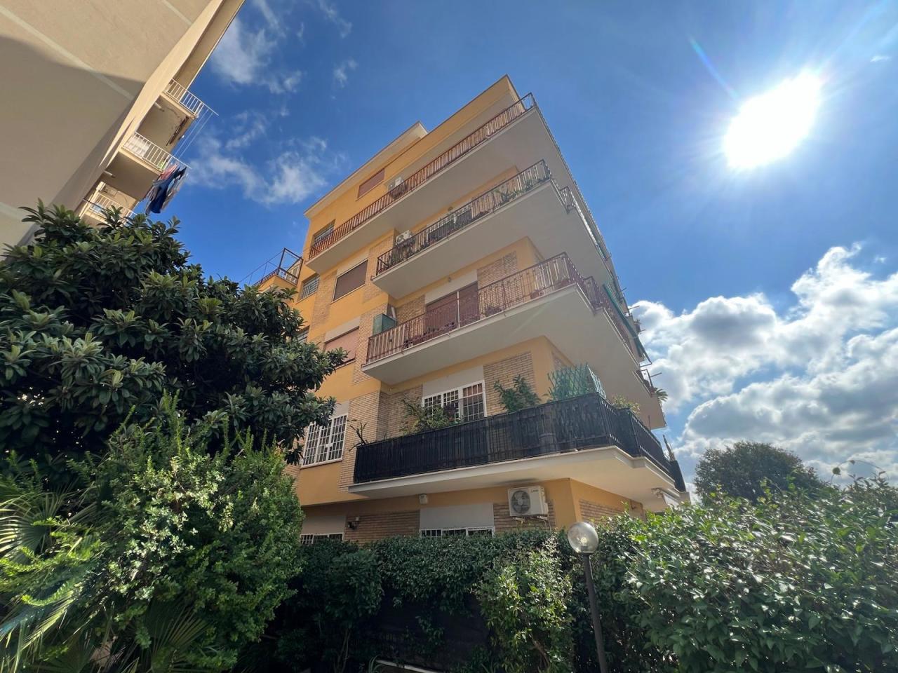 Vendita Bivani, Roma foto