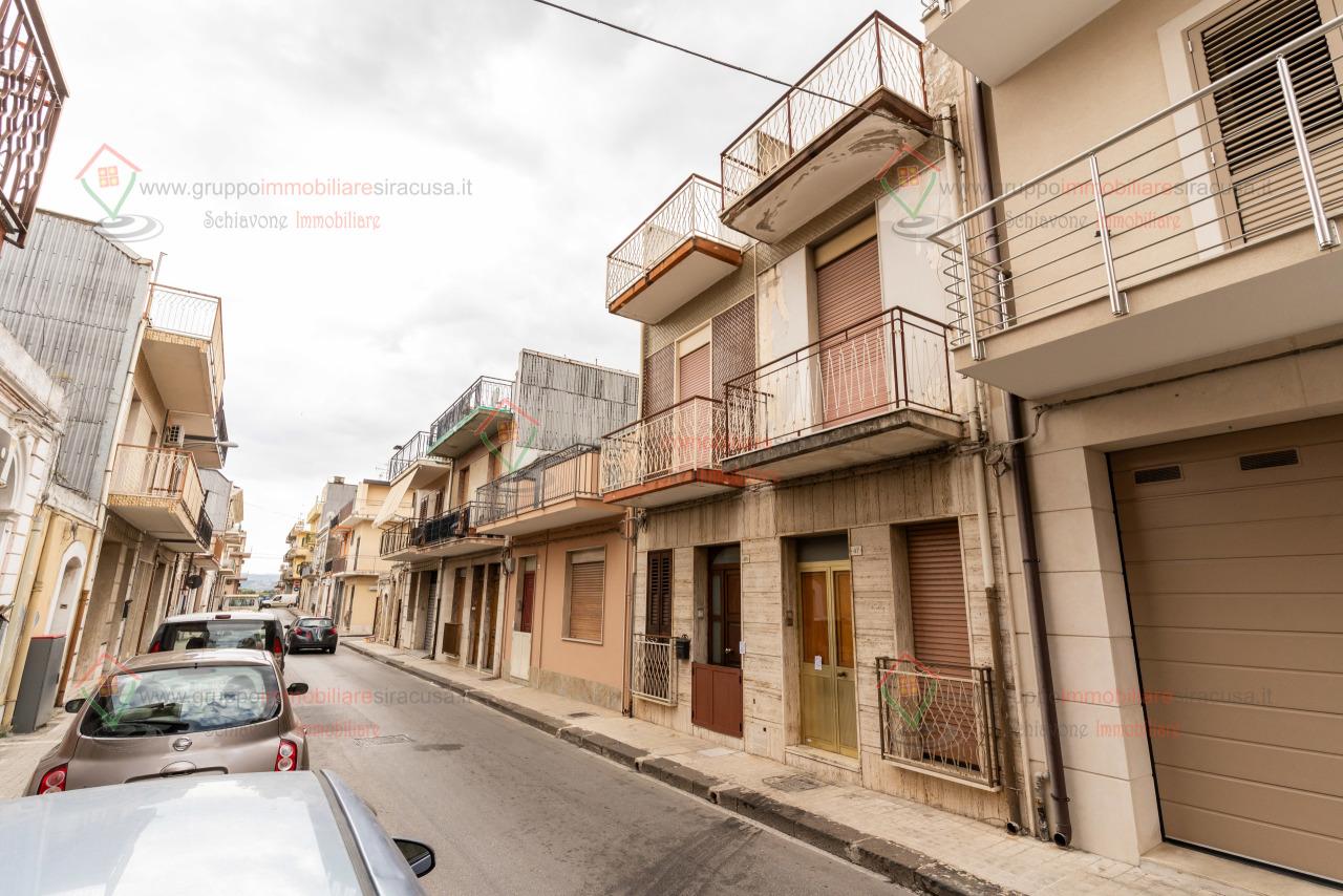 Vendita Quadrivani, Floridia foto