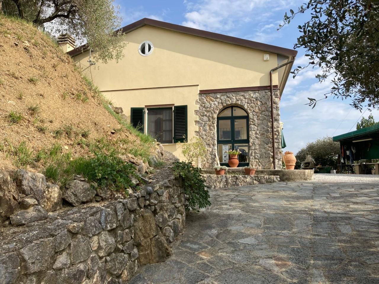 Vendita Trivani, Castelnuovo Magra foto