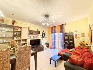 Vendita Pentavani, Luni Vendita Pentavani, Luni