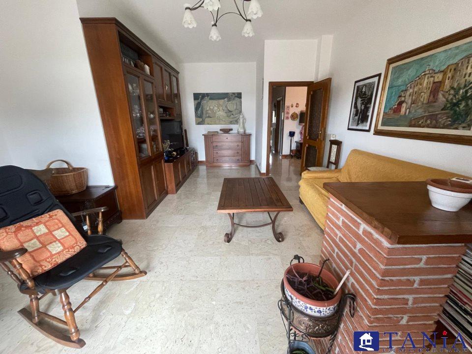 Vendita Pentavani, Carrara foto